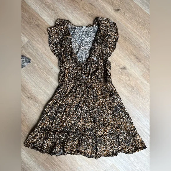 ❤️ Old Navy Leopard Dress Size Large - Picture 2 of 4